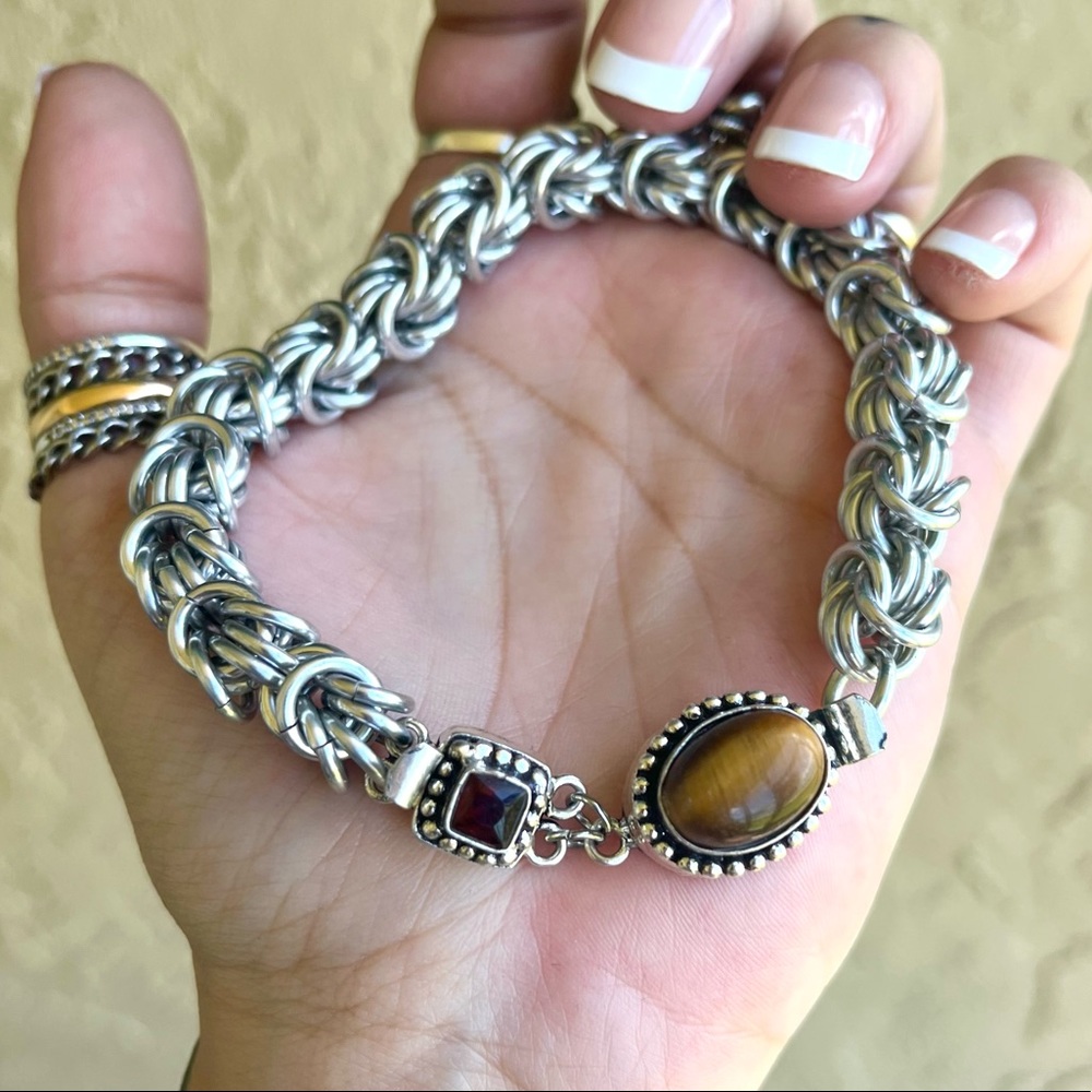Handmade bizantine link chain bracelet with red garnet & tiger eye men bracelet - Picture 8 of 16